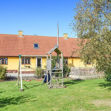 Holiday Statenevej With Fireplace And Shower Rudkobing